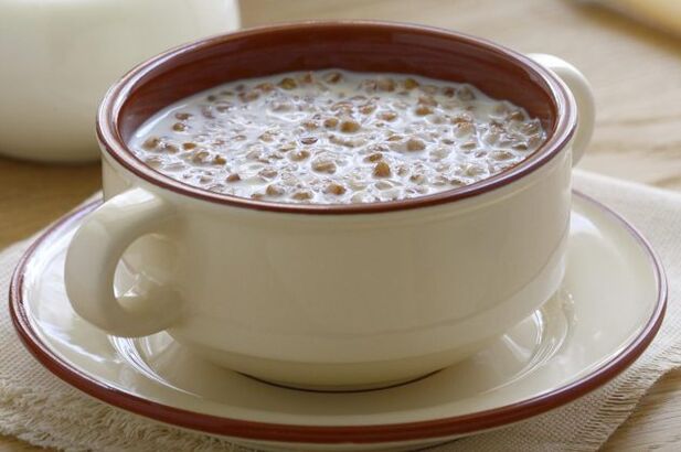 Buckwheat nga adunay kefir alang sa 3 ka adlaw nga pagkaon